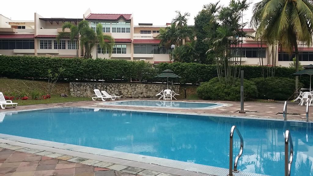 Watten Estate Condominium (D11), Condominium #101648292